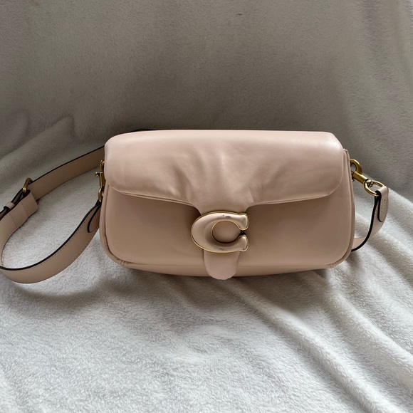 Coach Handbags - Coach Pillow Tabby 26 Leather Shoulder Bag in Ivory